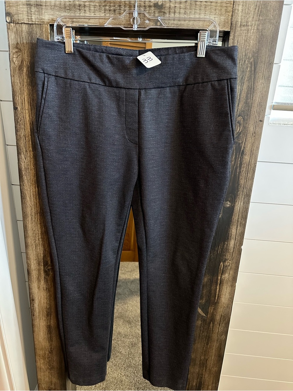 Dalia Women’s Large Pull-On Career Pants Black Textured Stretch Office Slacks